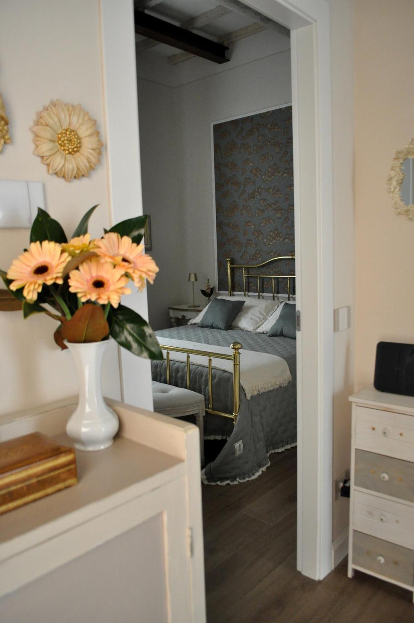 Messer Niccolo - Apartment In Firenze Eksteriør billede